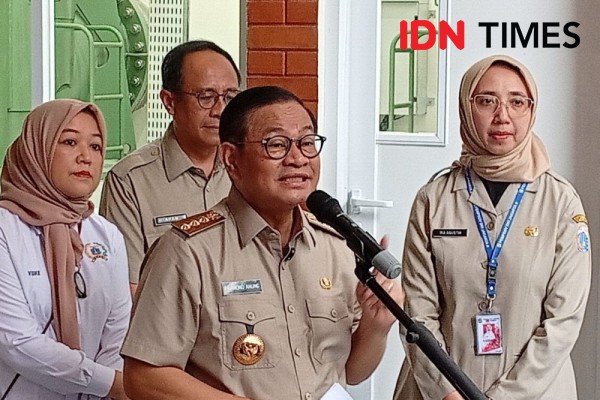 Rumah Terendam? Kali Sentiong Tinggi, Pompa Jadi Solusi!