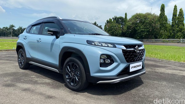 Suzuki Fronx: Bocoran Desain Eksterior & Interior Terbaru