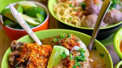 11 Bakso Solo Legendaris: Rasa Juara, Dekat Jogja