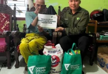 Becak Raib, Kakek Penarik Betor Dapat Bantuan Sembako