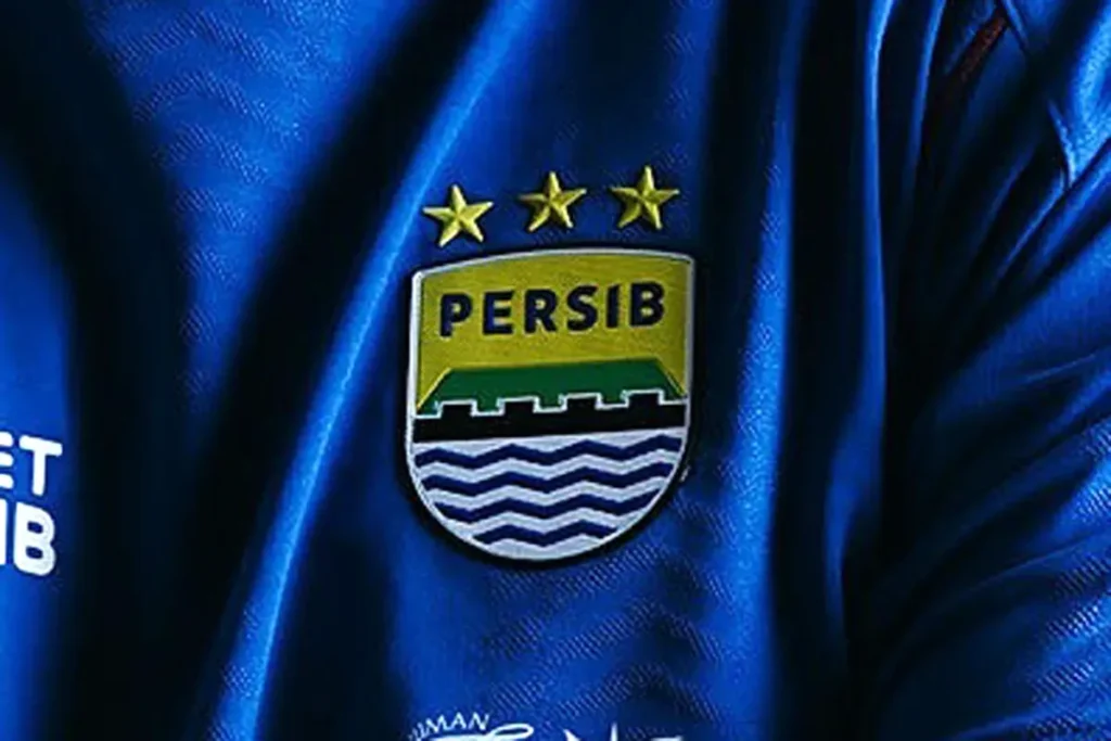 Bek Timnas Didatangkan Persib? Kuatkah Lini Belakang Pangeran Biru?