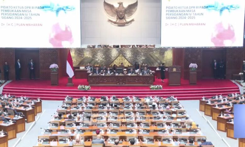 DPR Segera Rapat Bahas Pemakzulan Gibran: Respons Pimpinan
