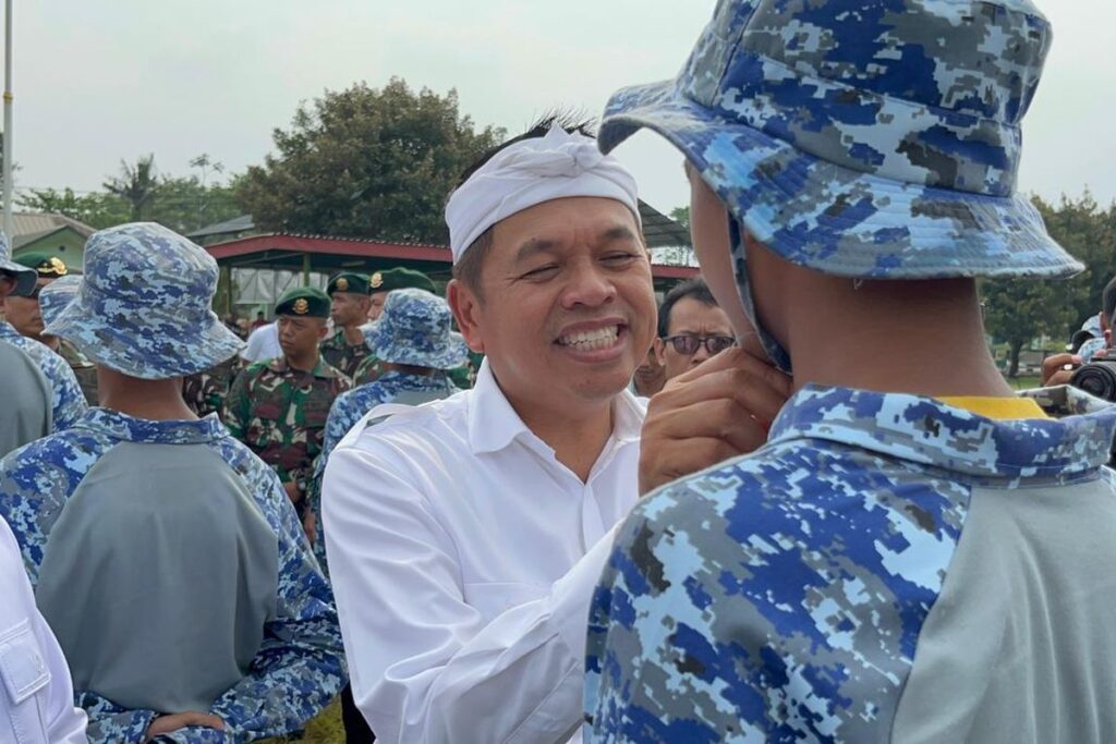 Dedi Mulyadi Langgar Aturan, Minta Polisi Tilang Patwalnya