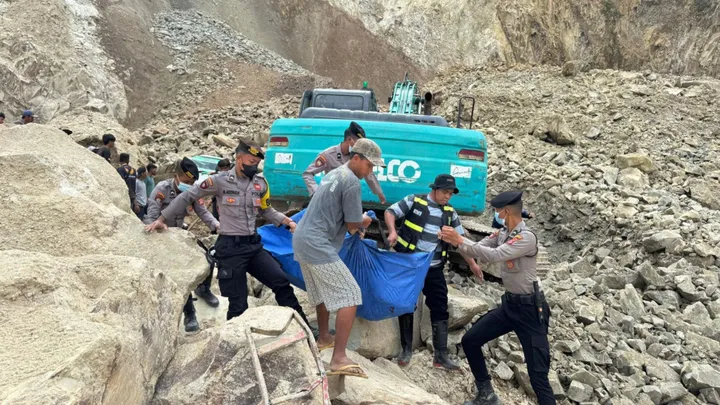 Dedi Mulyadi Tutup Tambang Gunung Kuda Selamanya? Berita Terbaru