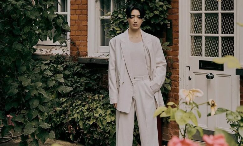 Gaya Lee Joon-hyuk di Mercy: Tampil Keren, Formal hingga Santai
