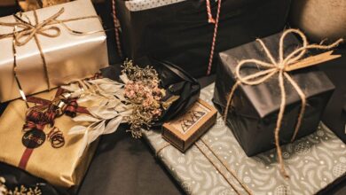 Gelang Emas Putih Elegan: 6 Ide Hadiah Pernikahan Mewah
