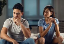 Ghosting? 5 Alasan Tepat Kontak Mantan Tanpa Minta Balikan