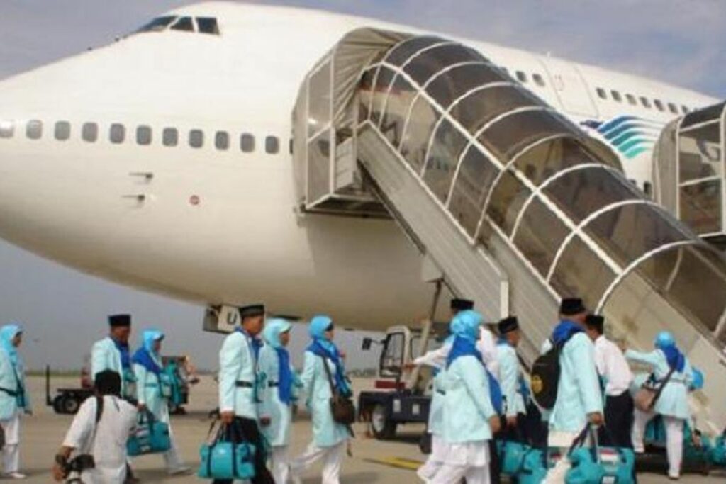 Haji Indonesia Pulang! Dua Kloter Tiba di Tanah Air