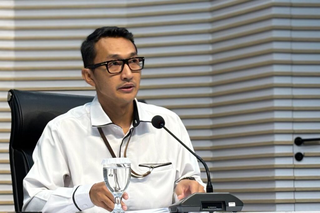 KPK-Polisi Sita Senjata Api: Misteri Kasus ASDP Terungkap?