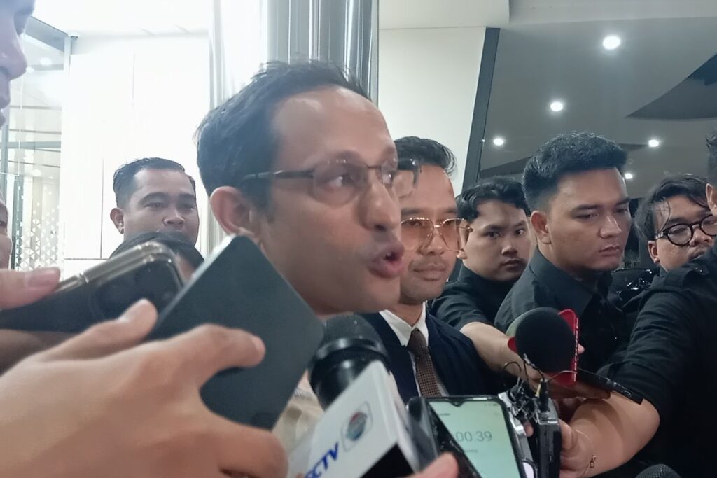 Kejagung Periksa Nadiem Makarim: Kronologi & Reaksi Mengejutkan