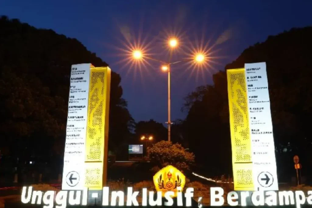 Lolos SMUP Unpad 2025? Cek Pengumuman & Biodata Online!