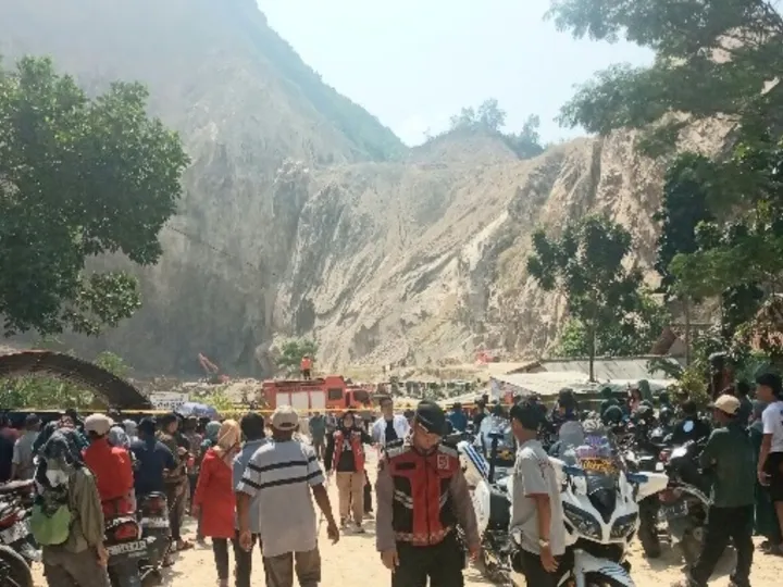 Longsor Tambang Gunung Kuda Cirebon: Pemprov Jabar Abaikan Peringatan?