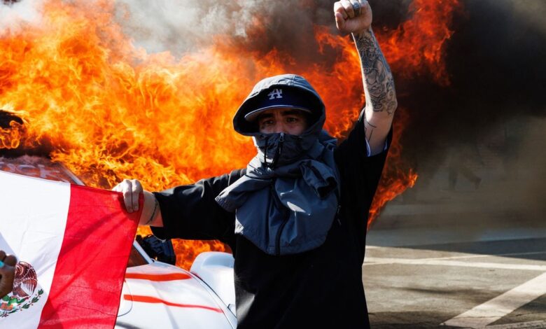 Los Angeles Terbakar: Trump Tuduh Demonstran Sebagai Ancaman Asing