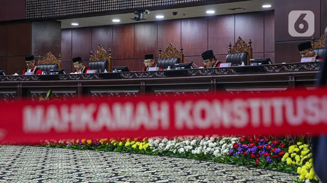 MK Tantang Pemerintah: Bukti Partisipasi Publik UU TNI?