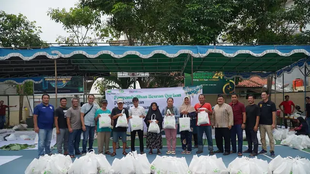Pegadaian Semarang Kurban 70 Hewan: Idul Adha 1446 H Berbagi Kebahagiaan