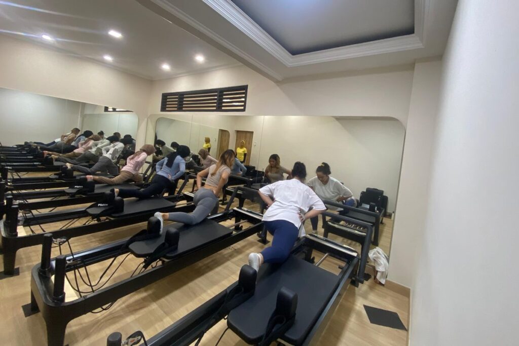 Pilates Pemula? Getar Hingga Habis Energi, Ini Pengalamannya