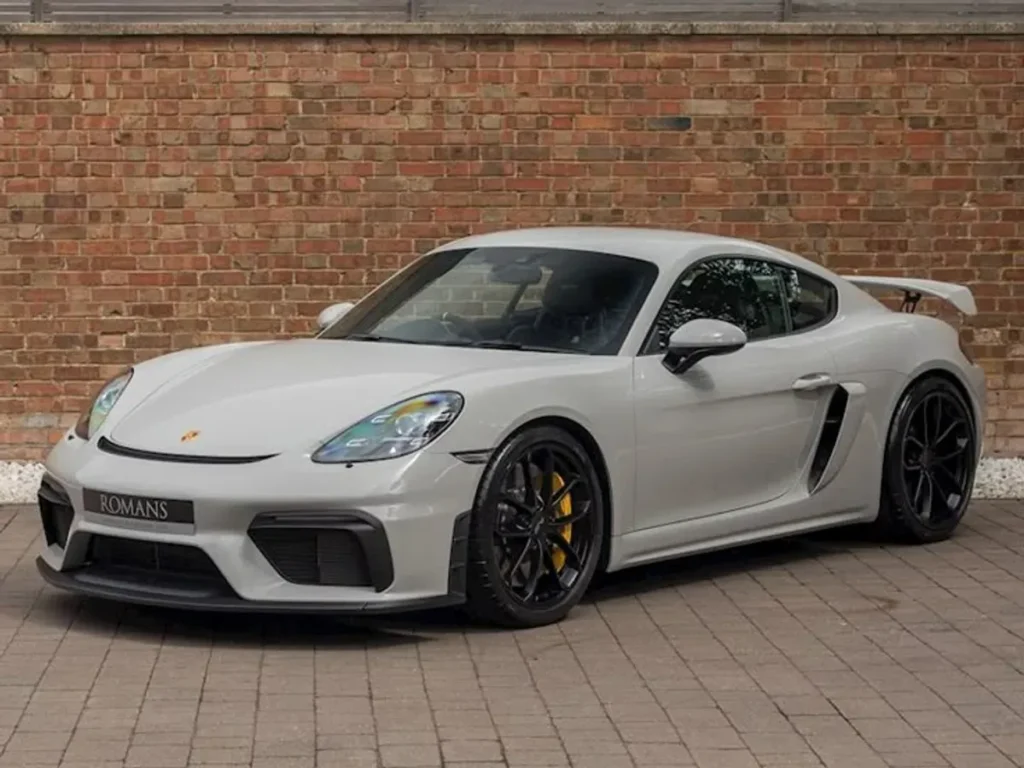 Porsche Cayman GT4 RS Tabrak Rush: Harga & Spesifikasi Terungkap