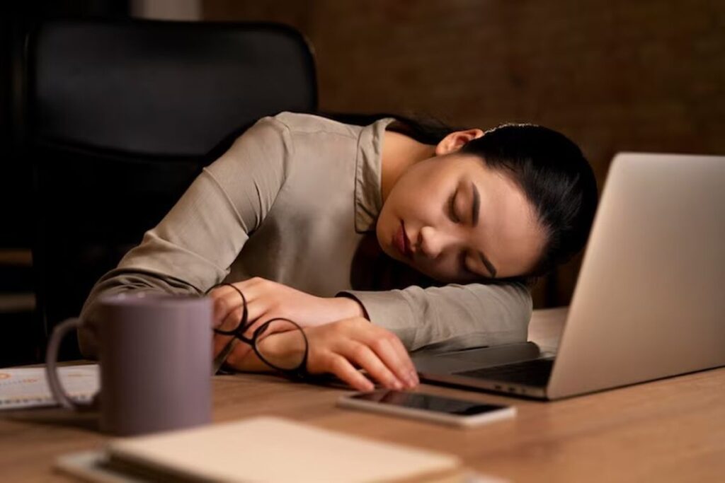 Rahasia Power Nap vs Full Cycle Sleep: Tidur Siang Mana Terbaik?