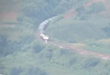 Rahasia Tersembunyi: Pandang Jalur Kereta Api dari Gunung Mandalawangi