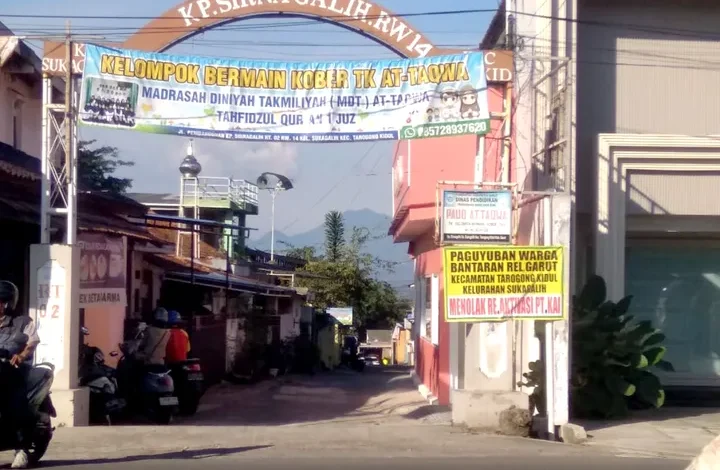 Reaktivasi Kereta Api Garut-Cikajang: Rp20 Triliun, Proyek Raksasa Menuai Kontroversi
