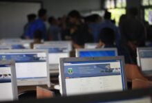 SPMB Jabar 2025 Down? Server Error, Pendaftar Melonjak!