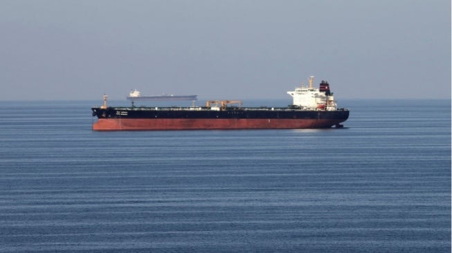 Selat Hormuz Tertutup: Indonesia Terdampak? Ancaman Krisis Energi Global?