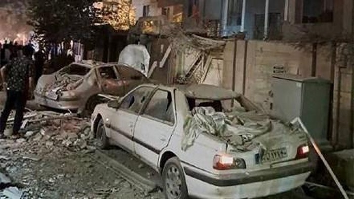 Serangan Balasan Iran: 100 Drone Hadang Israel