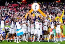 Tottenham Juara Liga Europa 2025: Akhiri Kutukan Satu Dekade