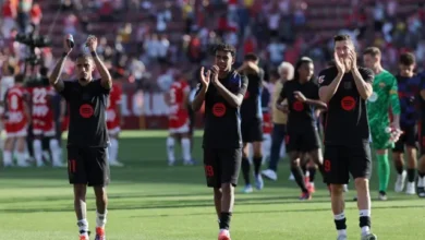 Barcelona Krisis Keuangan: Flick Pertahankan Dua Bintang Ini?