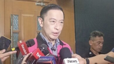 Tom Lembong Makan Gula, Tantang Jaksa: Akhir Pekan Sakit?